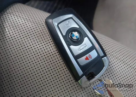 2012 BMW 750Li xDrive из США, поврежденный, VIN WBAKC8C58CC437220